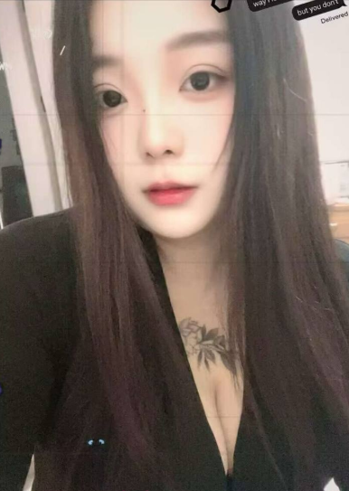 天桥微胖妹妹